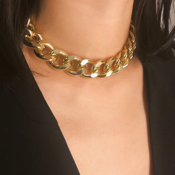 Jewelry - NEW Gold Unisex Cuban Link Chain Necklace 1